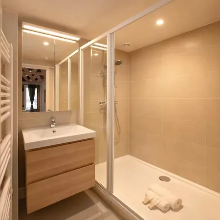 Apartment Charming - Notre Dame Cathedral Paris